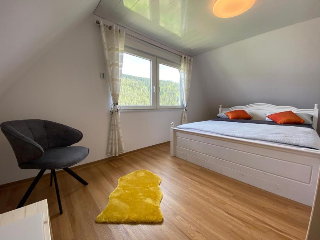 Haus Adler - Komplettes Ferienhaus Am Badesee Erzgrube Kültér fotó